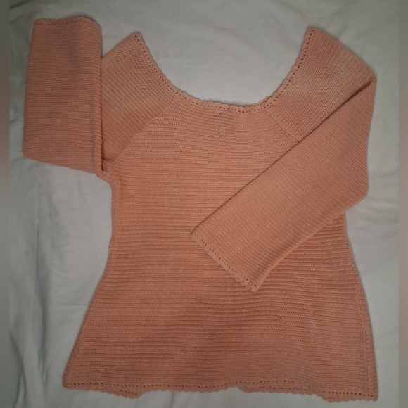 No Boundaries Peach Scoop Neck Sweater - Picture 2 of 5